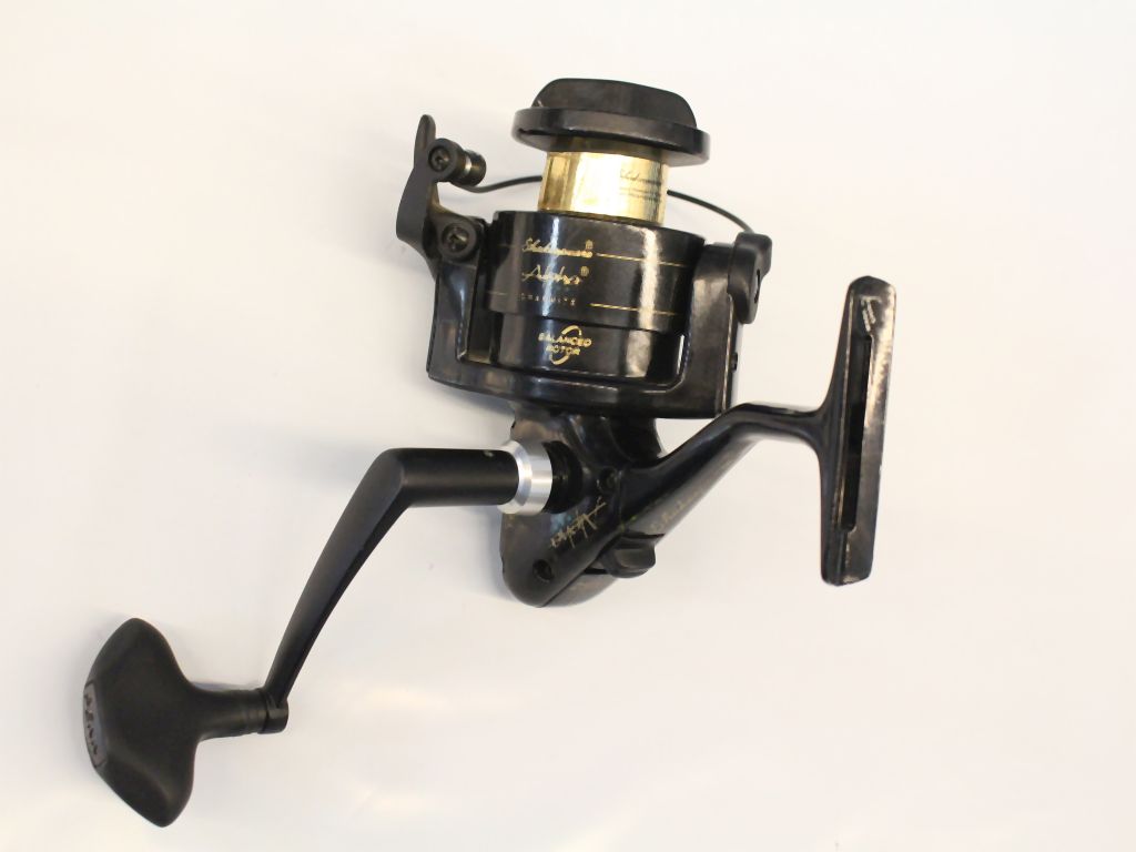 Shakespeare Alpha 2540 Medium Freshwater Fishing Reels Spinning Reels